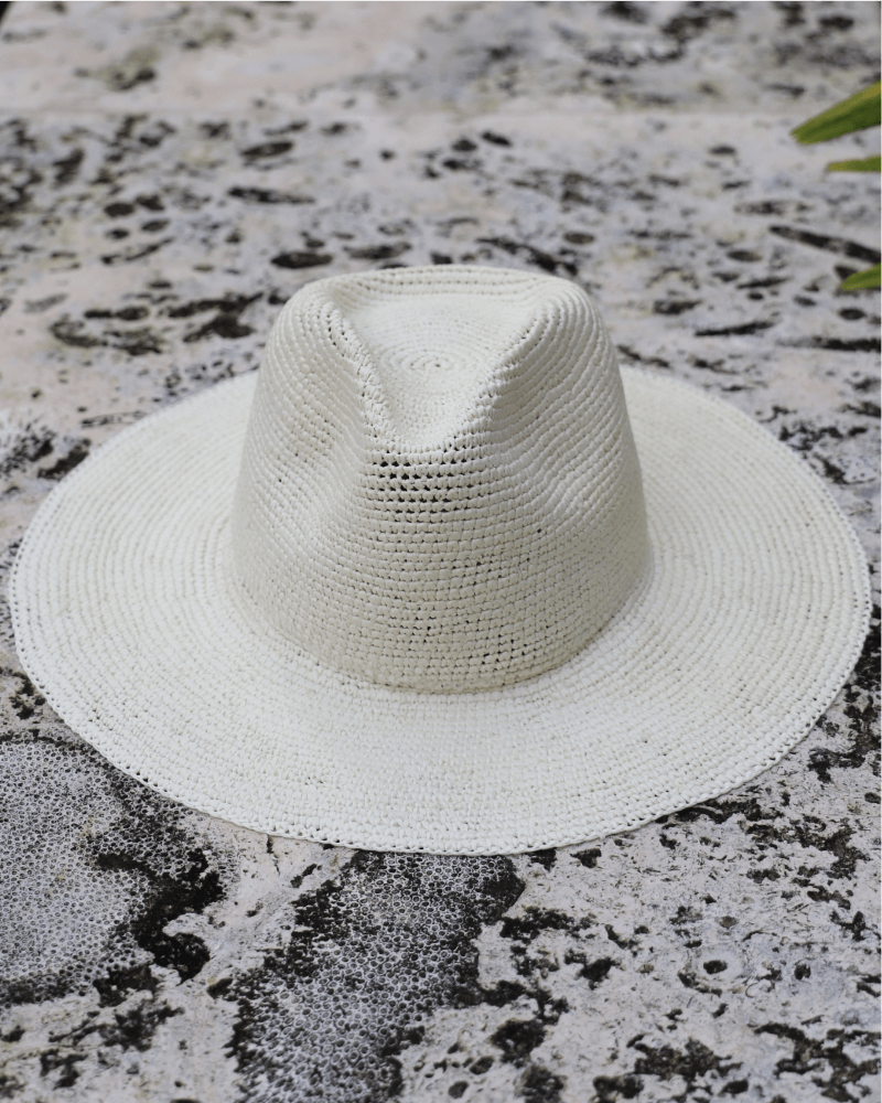 Ivory foldable wide brim panama toquilla straw hat with teardrop crown